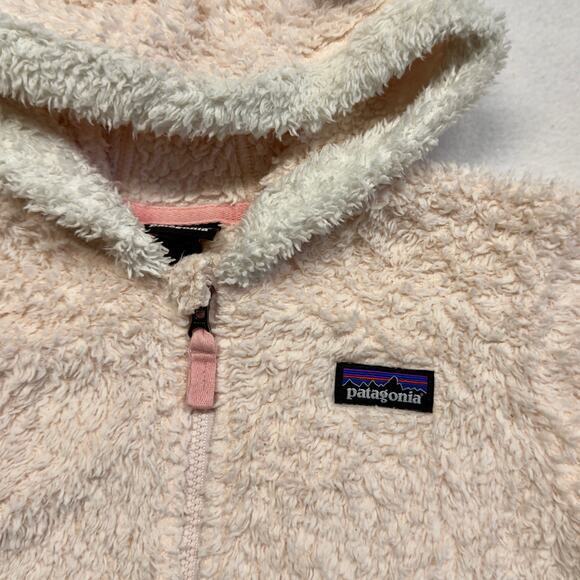 Patagonia Baby Toddler 3T Furry Friends Fleece Hoodie Toddler Bear Cub Ears - Picture 3 of 7